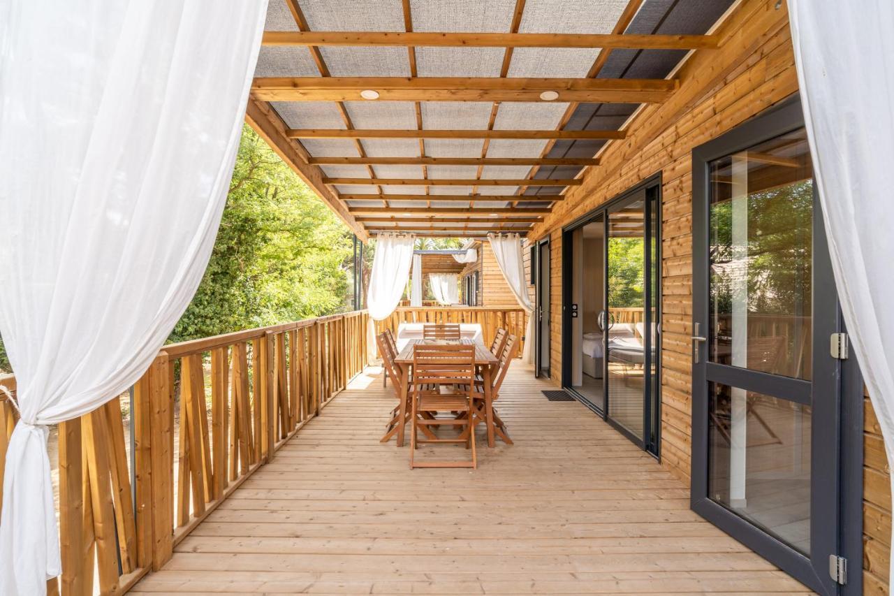 Ecolodge L'Etoile D'Argens Officiel Saint Aygulf Bagian luar foto