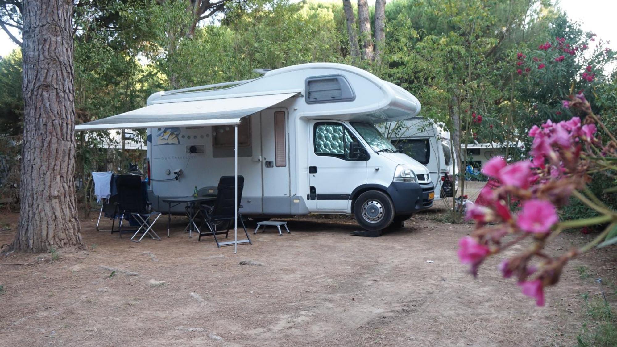 Ecolodge L'Etoile D'Argens Officiel Saint Aygulf Bagian luar foto